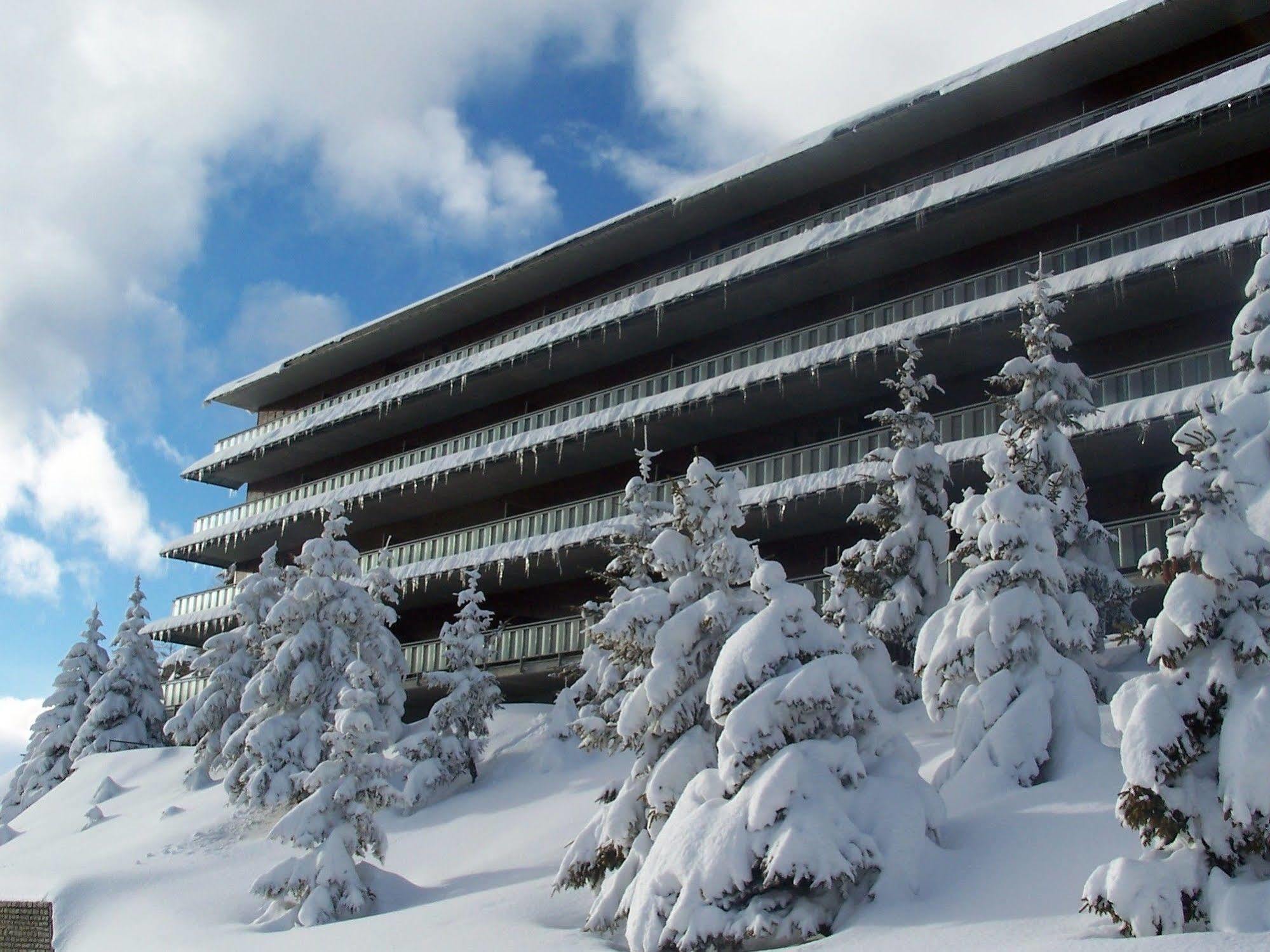 Palace 2 Residence Colle Sestriere Exterior foto